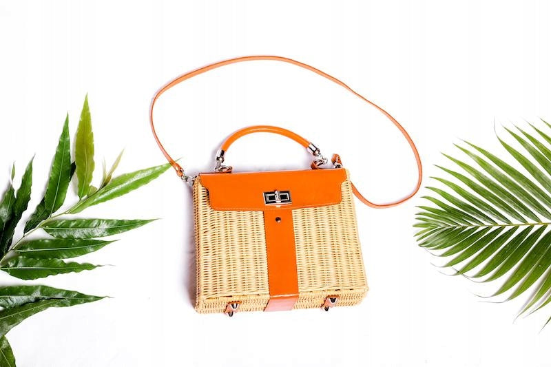 f92b54cf6c870e7f6b52ad8e36cc53da