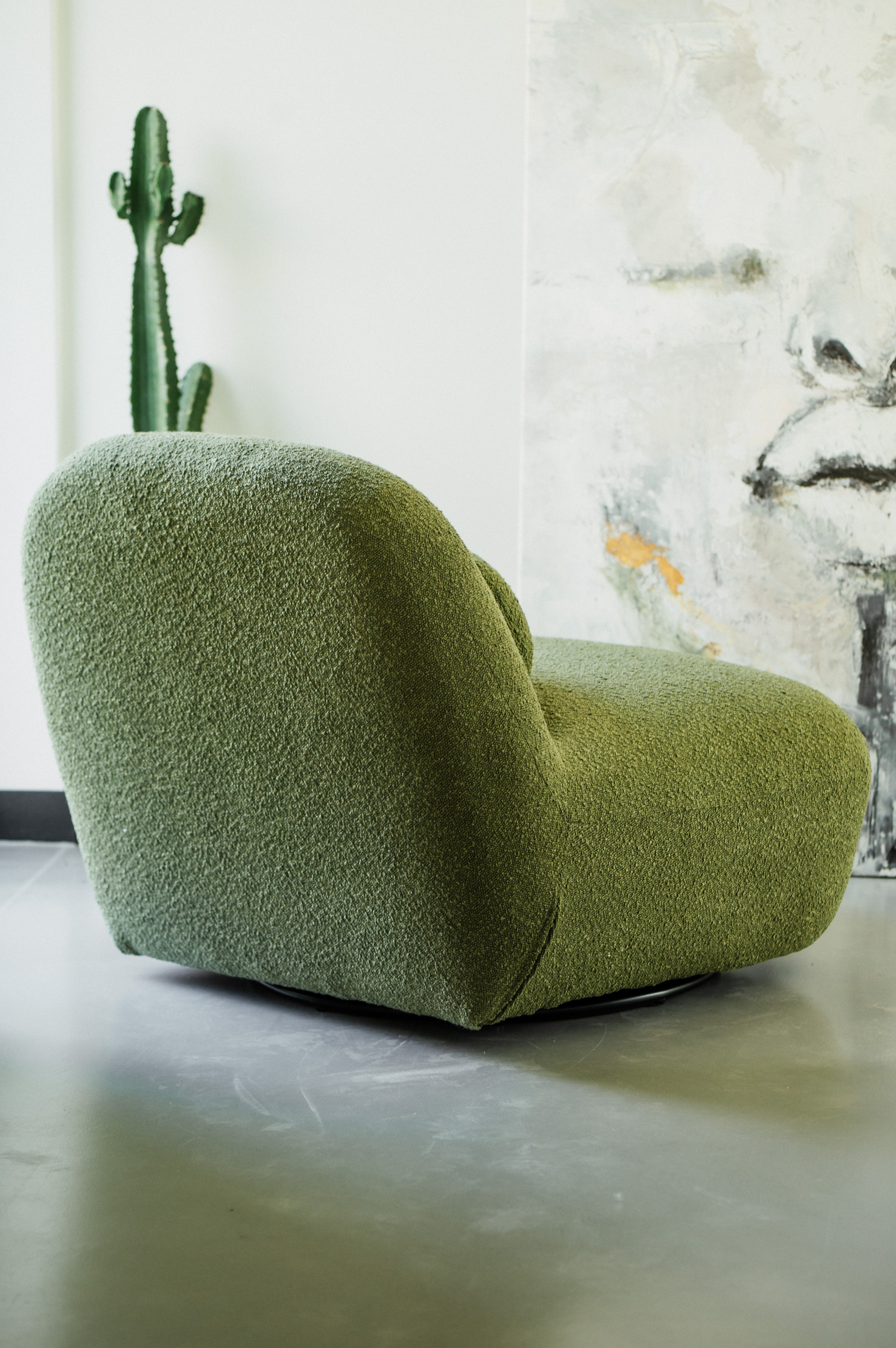 ZEN GREEN ARMCHAIR