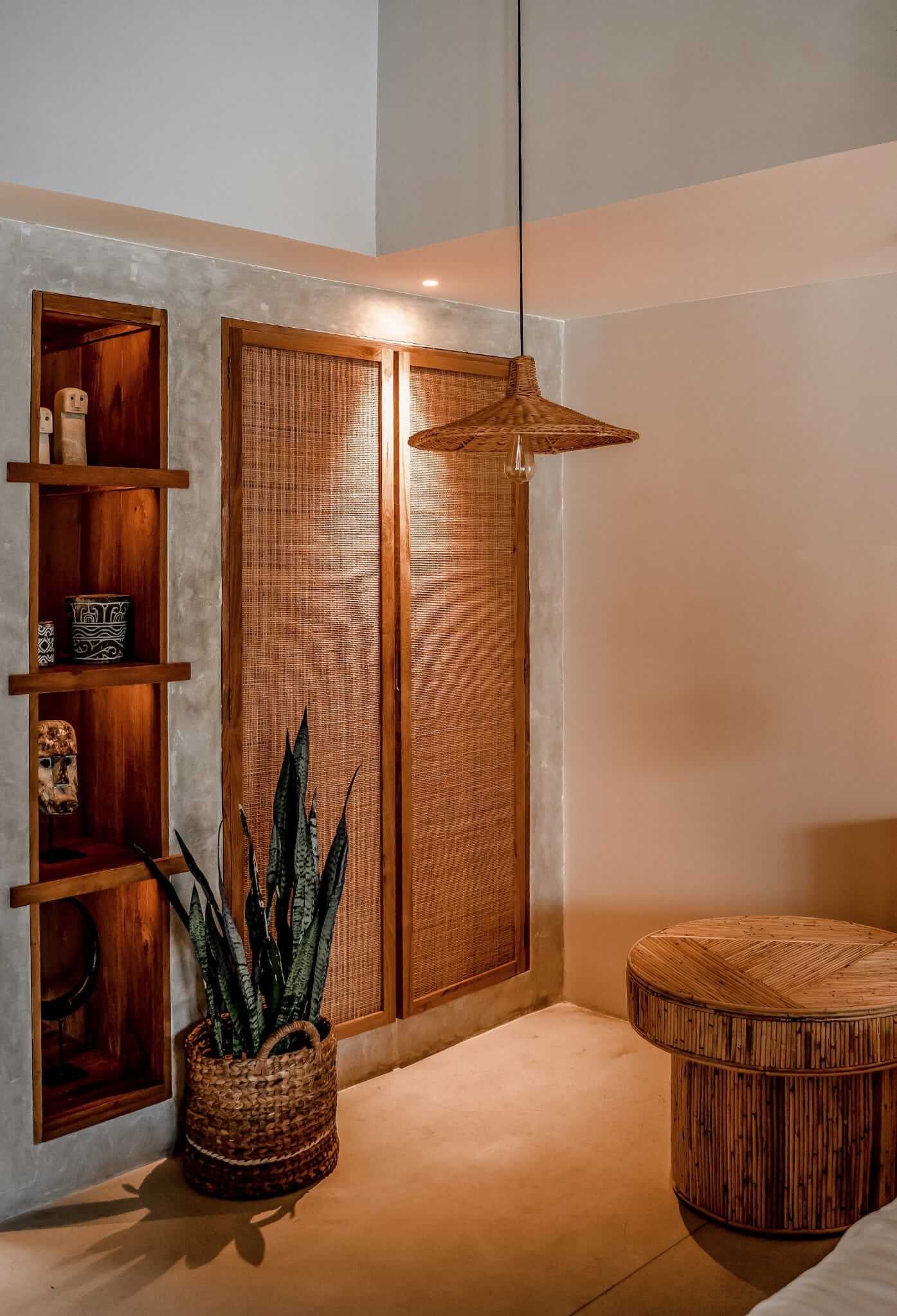 SUTTER LAMP