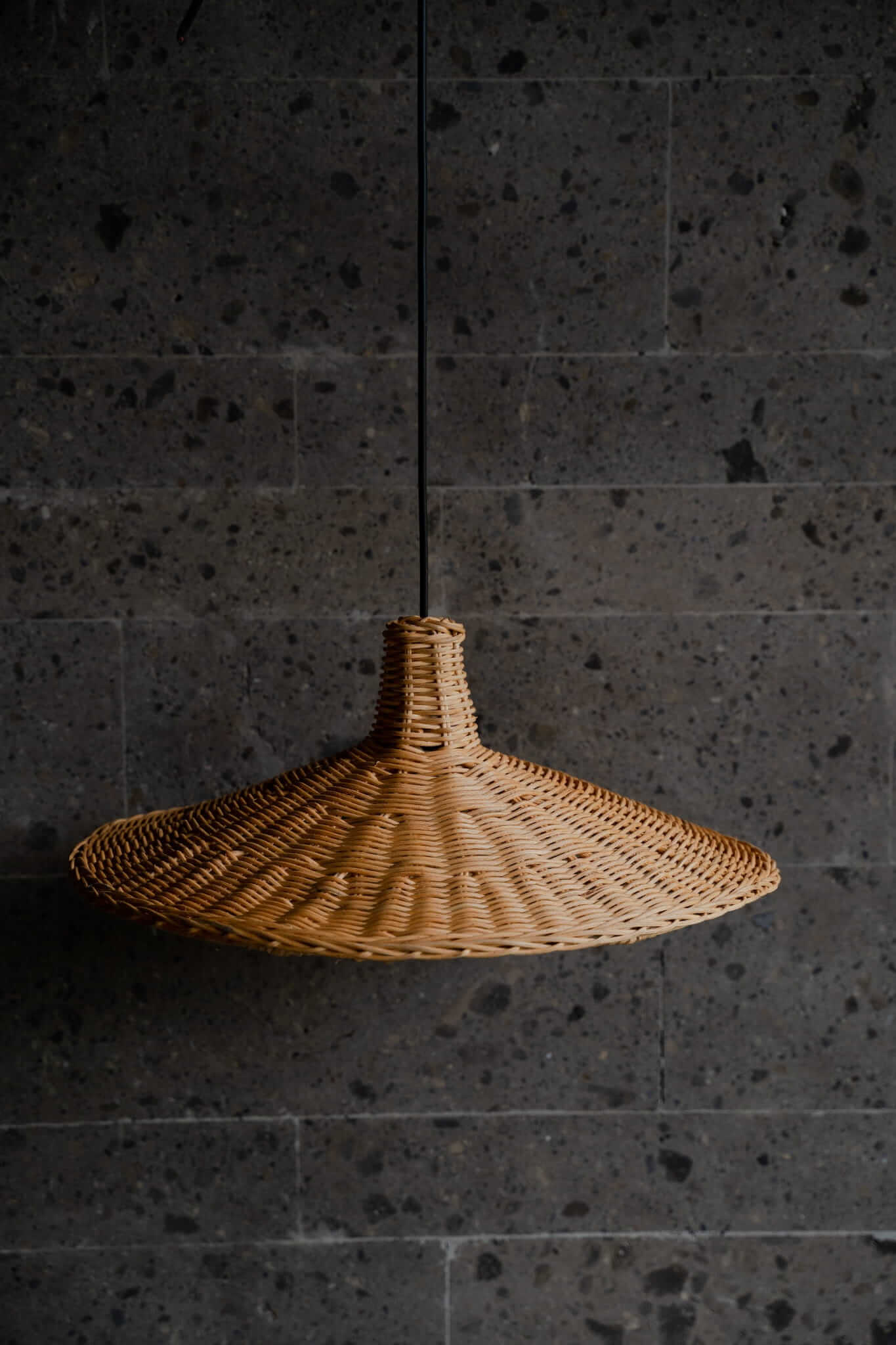 SUTTER LAMP