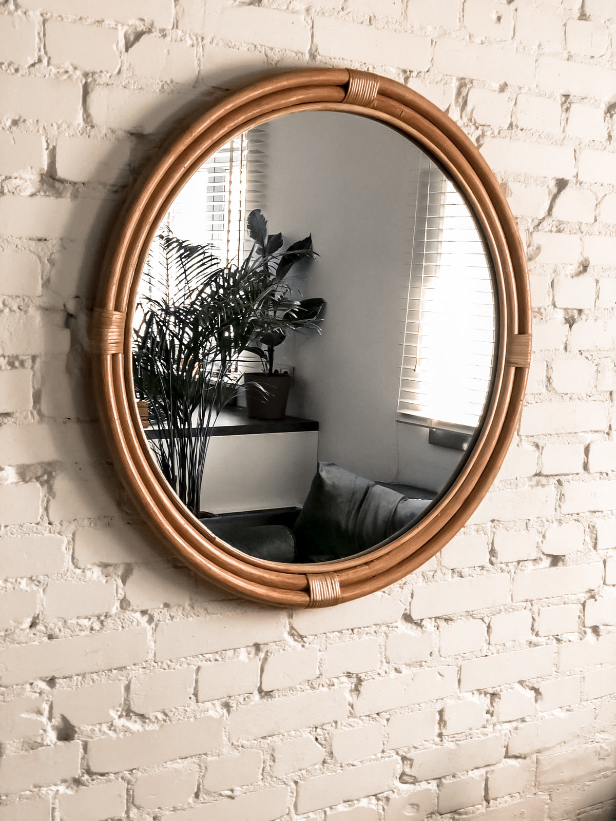 ROUND RATTAN MIRROR - Monnarita - Handmade products