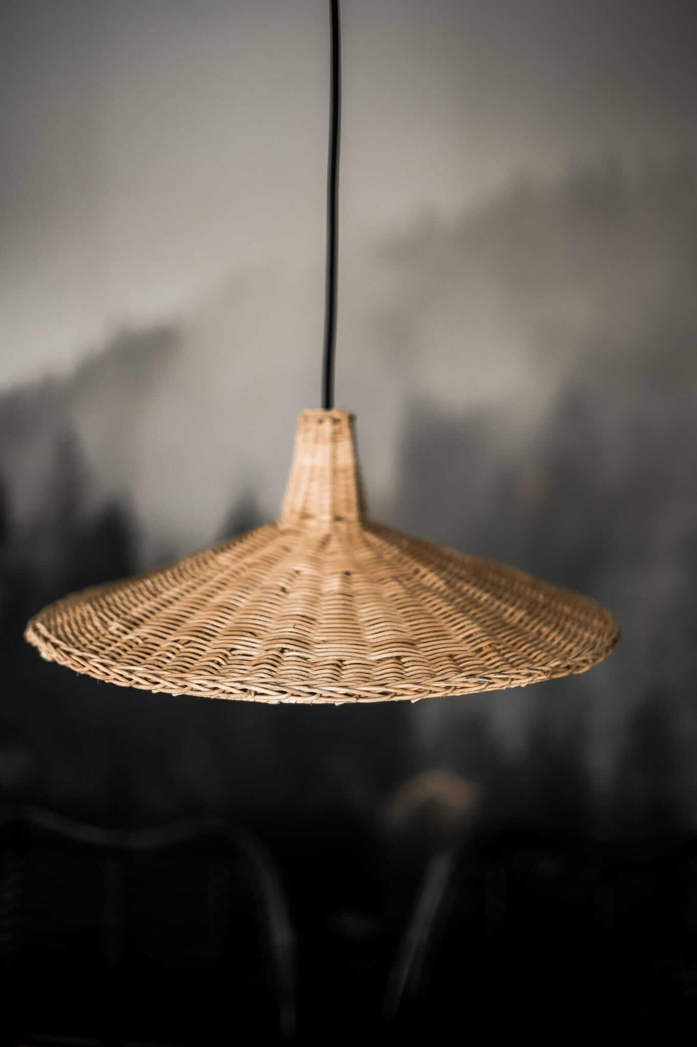 SUTTER LAMP