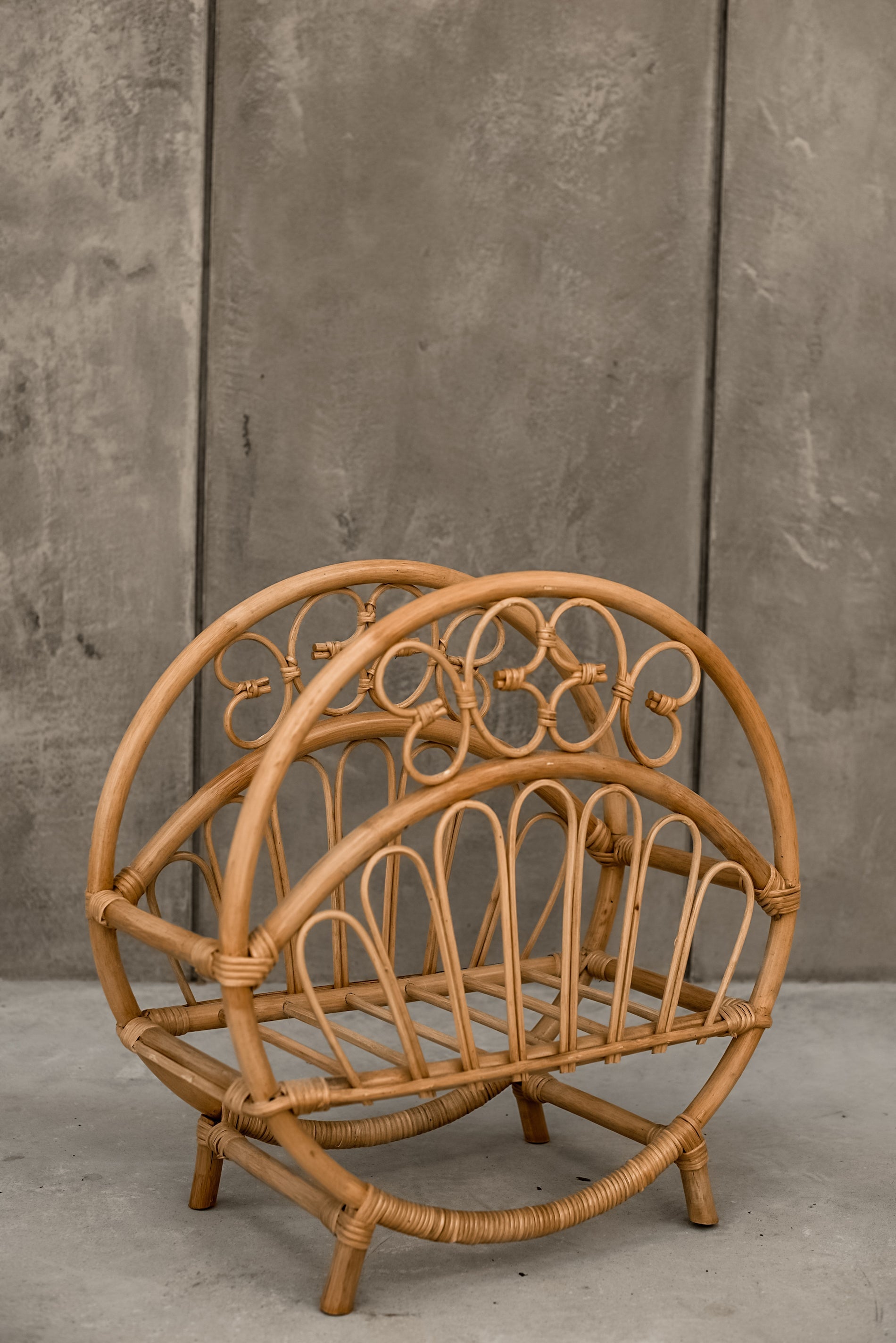 Rattan Newspaper Holder - Rattan Furniture - Boho Style Decor - Monnarita - handmade product