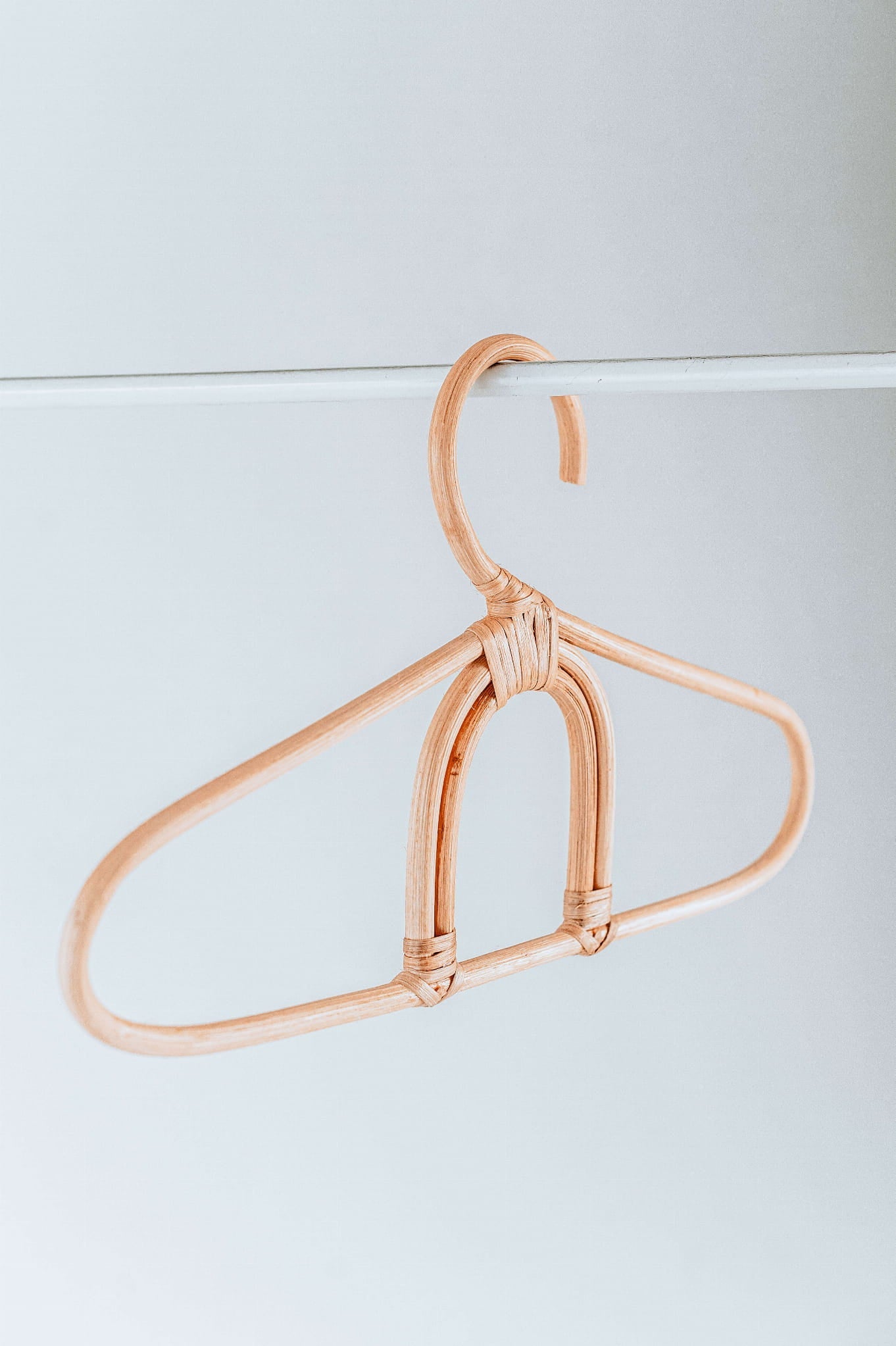 ECO CLOTHES HANGERS