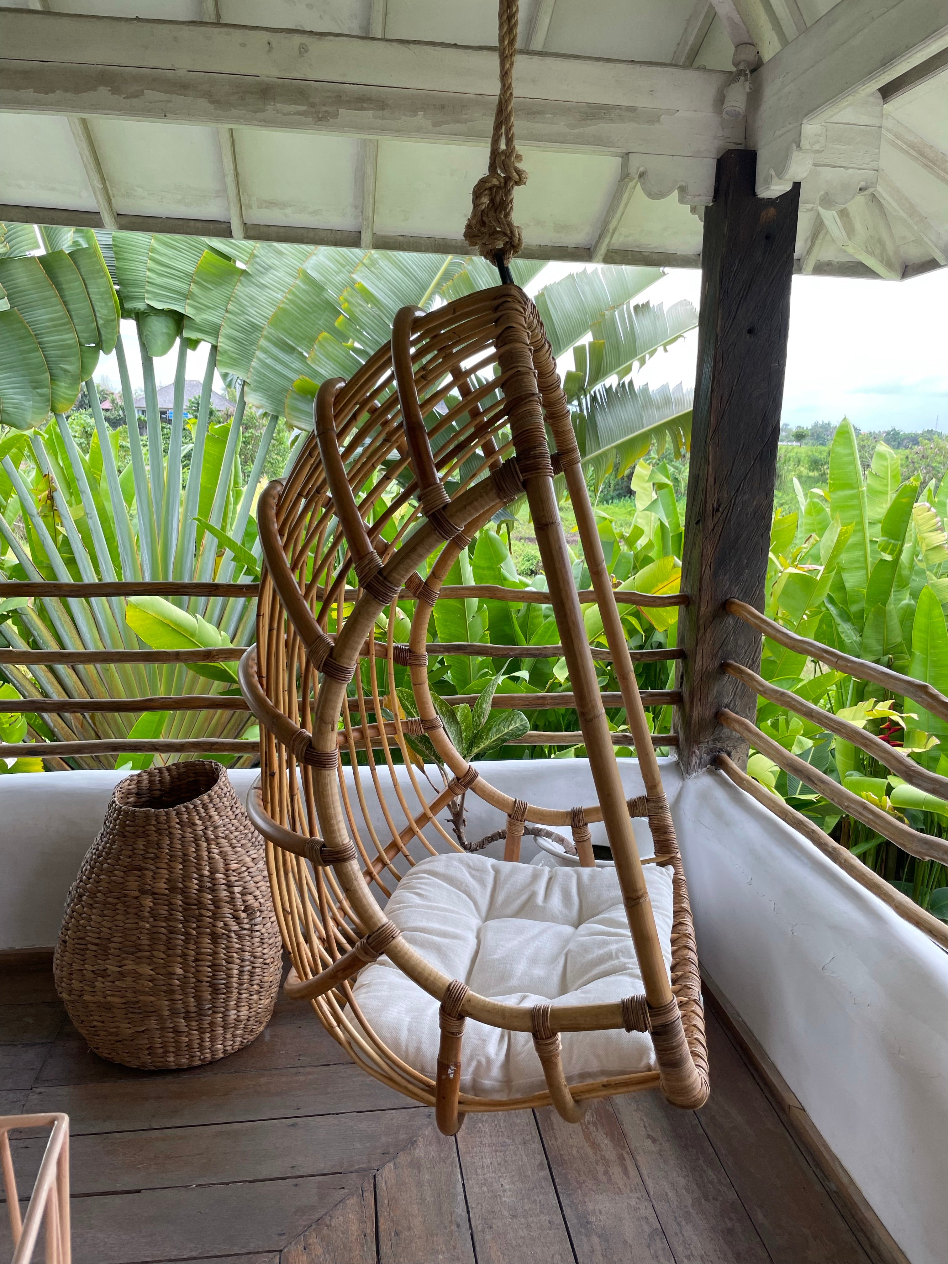 Hanging Chair Rattan - Rattan Furniture - Monnarita - handmade furniture